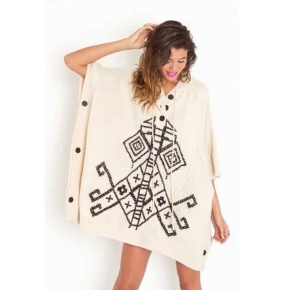 MINKPINK Poncho Sweater Womens XS/S Beige Bolivia Hooded Knit Cape Aztec‎ Boho